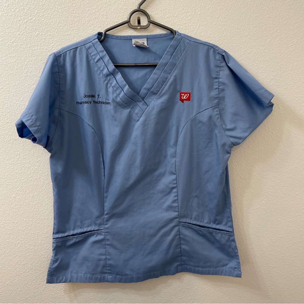 Hpi Walgreens scrubs blue medium